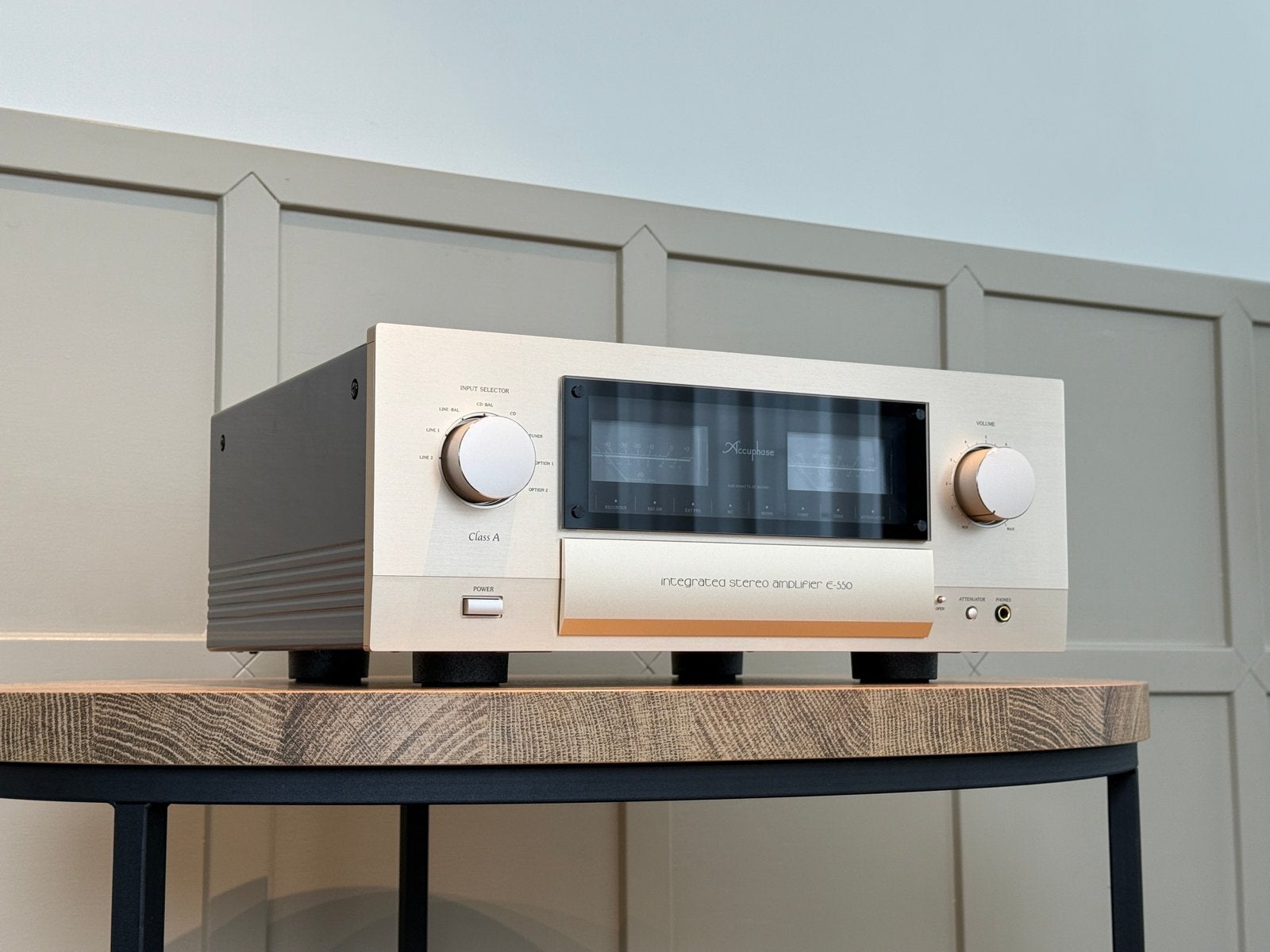 Accuphase E-550, Overige merken, Ophalen of Verzenden, Zo goed als nieuw, /