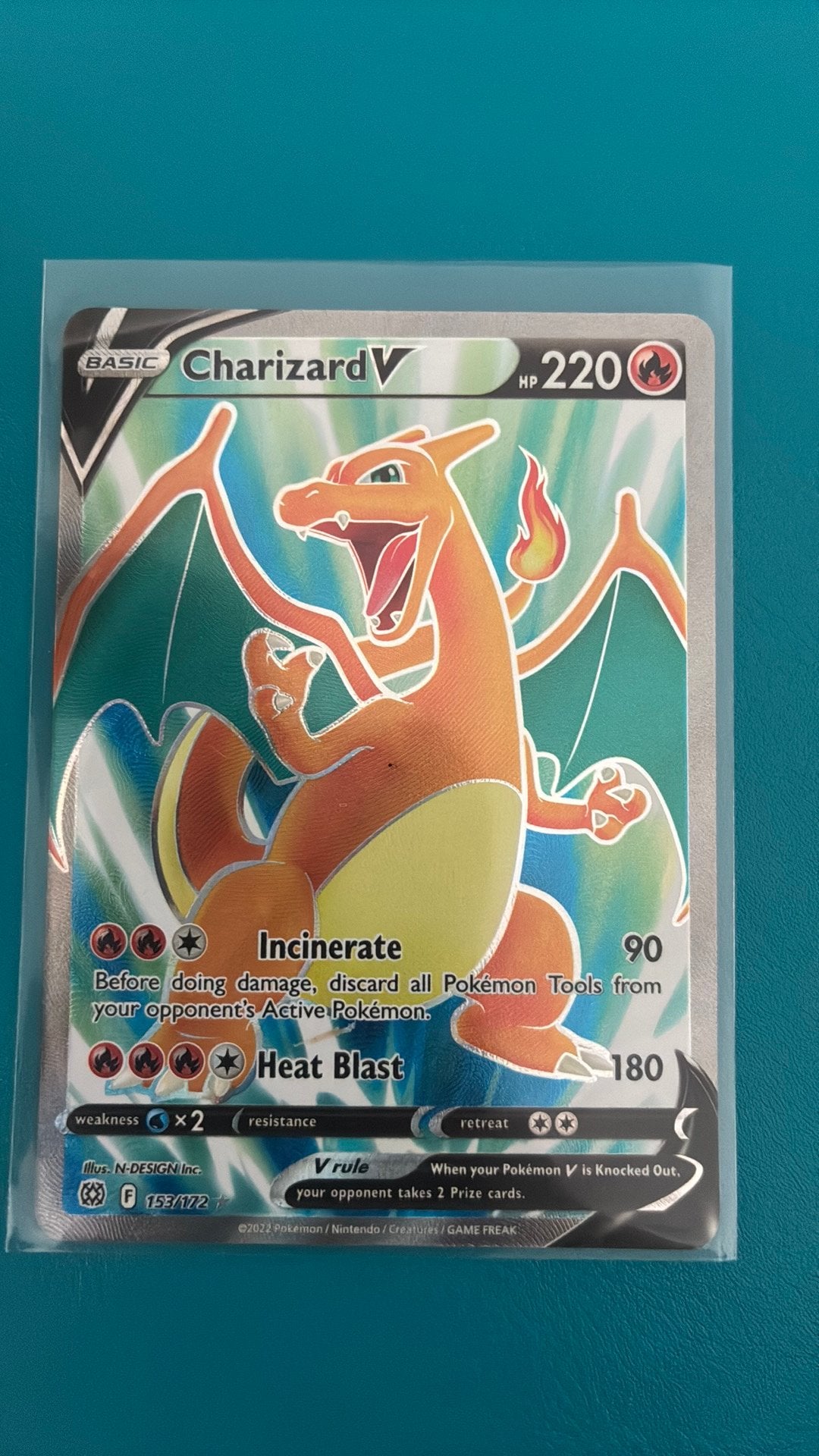 Charizard V 153 - Brilliant Stars, Ophalen, Zo goed als nieuw