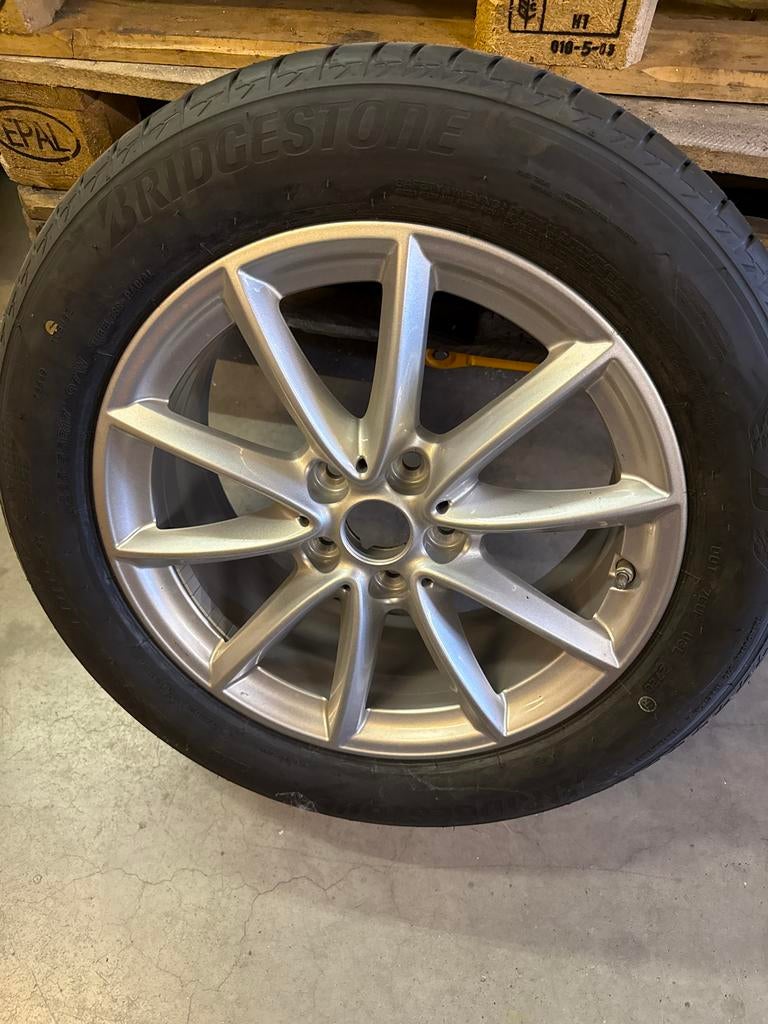 BMW X1 2019 17” velg met nieuw band, Ophalen, Banden en Velgen, Nieuw, 17 inch