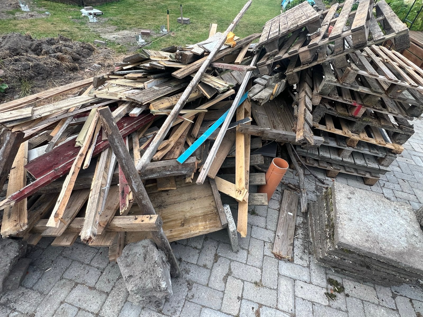 Gratis brandhout, Ophalen
