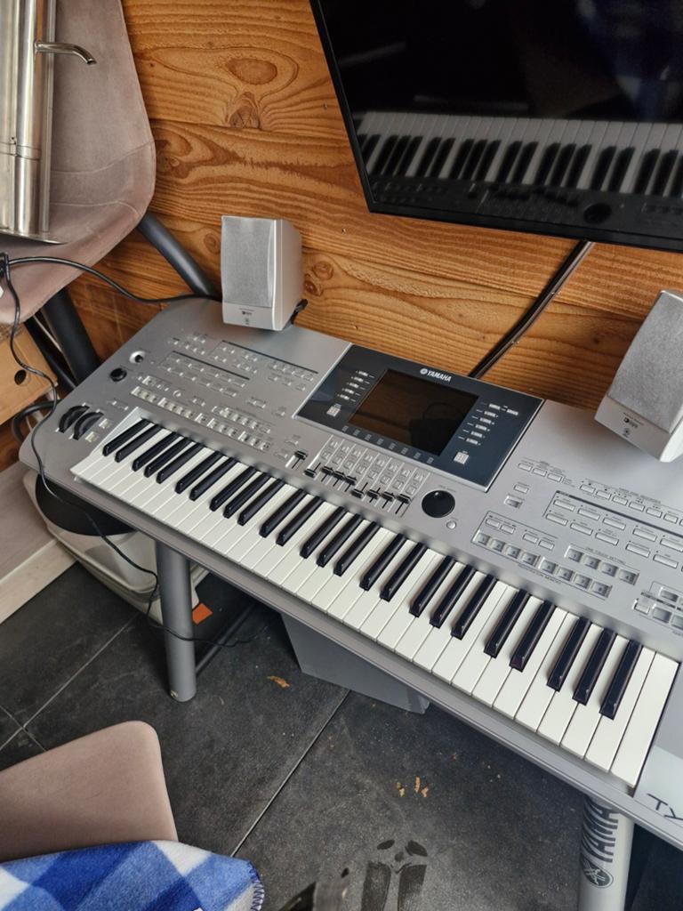 Tyros 3 als nieuw, Muziek en Instrumenten, Ophalen of Verzenden