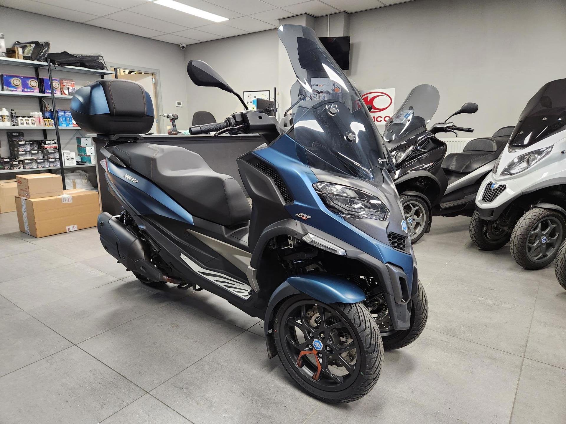 Piaggio MP3 530 HPE Exclusive 2023 119KM NIEUW, Motoren, Overig, Gebruikt, Bedrijf