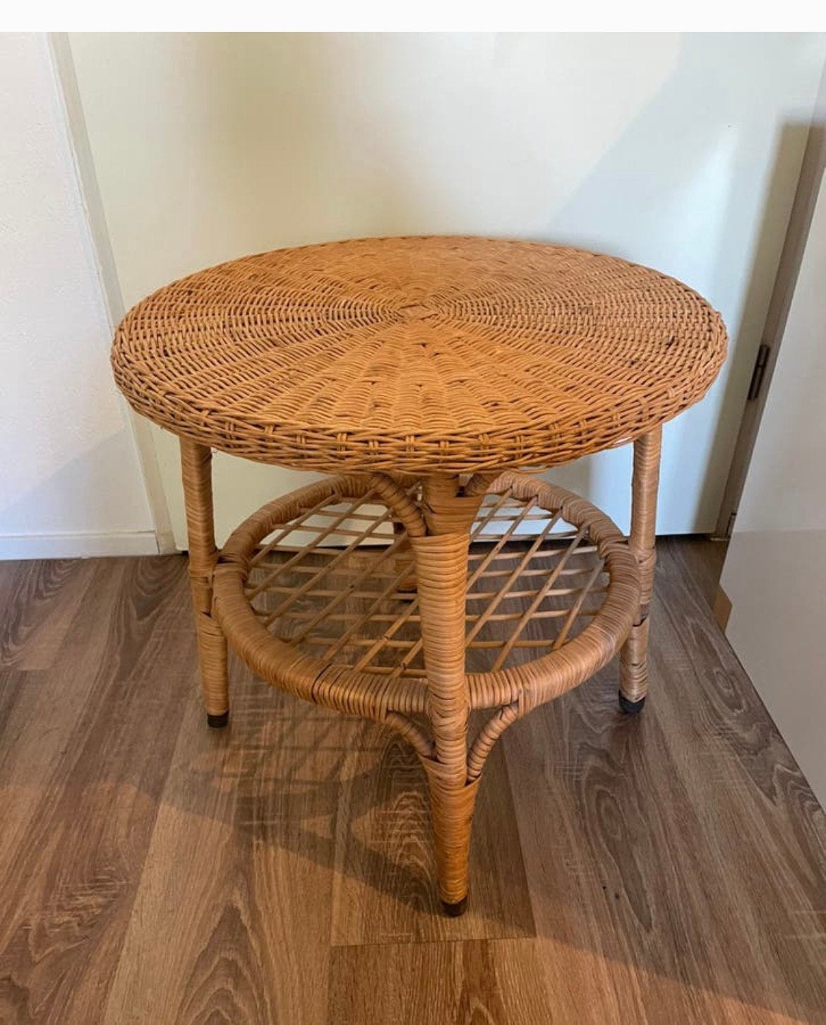 Rotan bijzettafel met extra plank, 45 tot 60 cm, Overige materialen, Minder dan 55 cm, Gebruikt