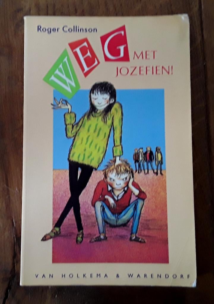Roger Collinson - weg met Jozefien!, Ophalen of Verzenden, Gelezen