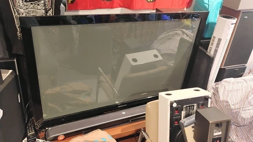 GRATIS grote Samsung TV (scherm defect) + JBL soundbar, Ophalen, 50 Hz, Samsung, HD Ready (720p)