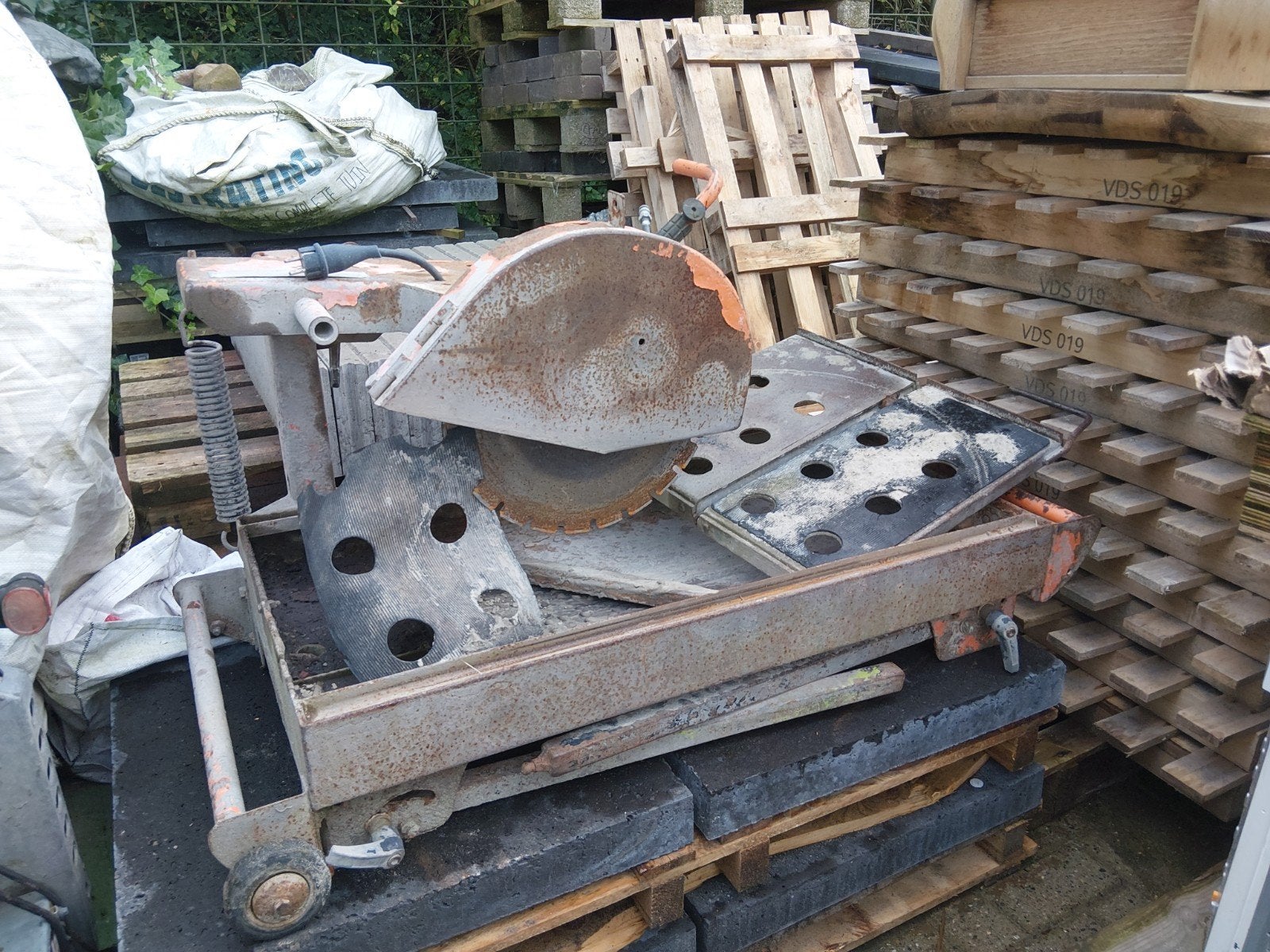 Zaagtafel steen, Ophalen, Gebruikt, Overige typen