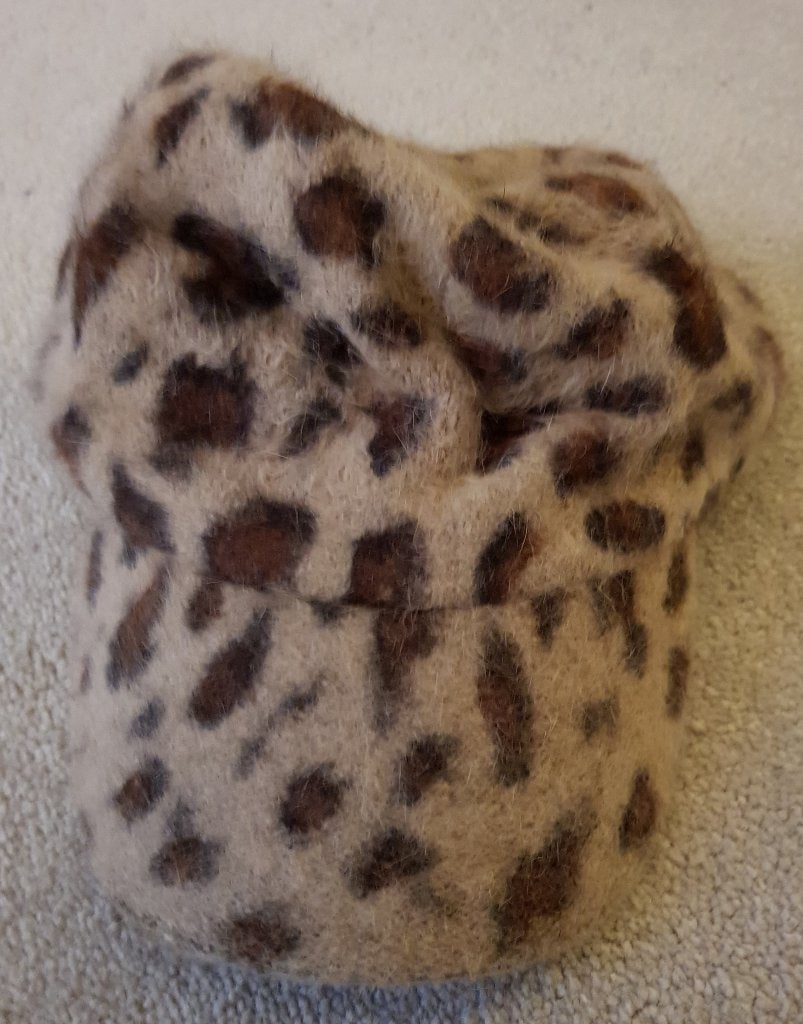 Flatcap bruin tijgerprint maat s maat m pet dames petten, Verzenden, Zo goed als nieuw, 55 cm (S, 6⅞ inch) of minder, Pet