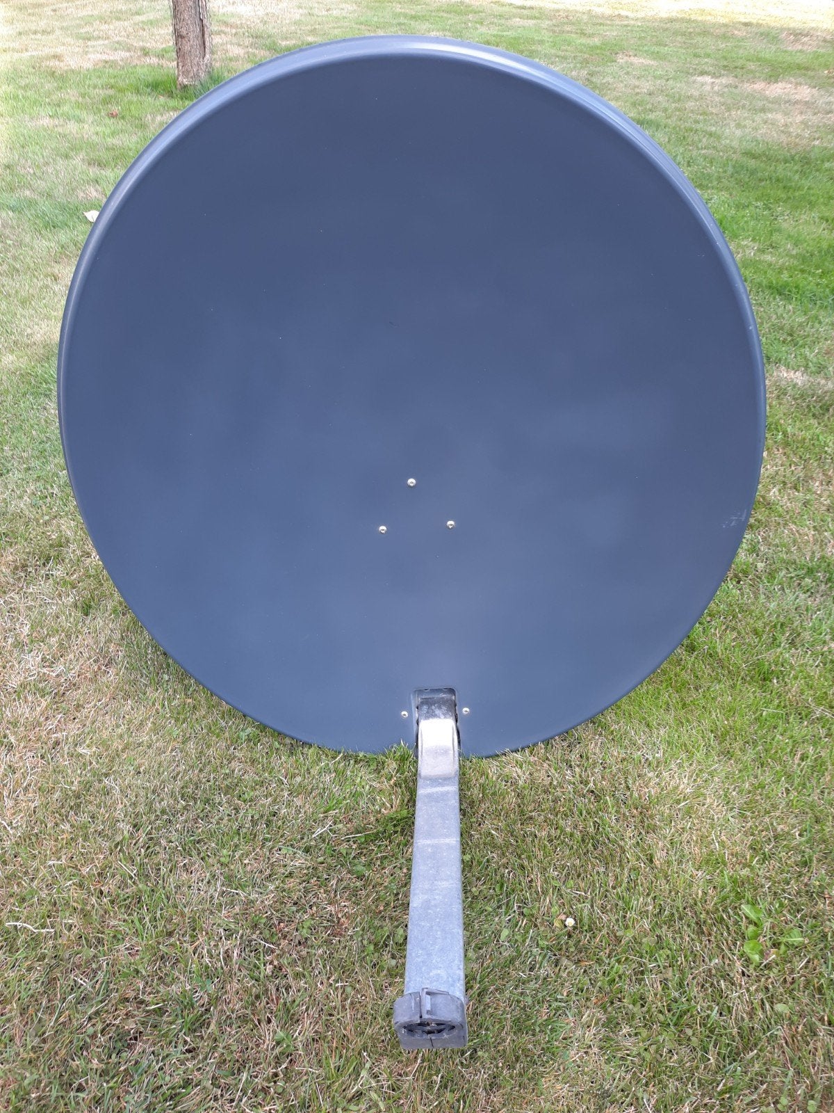 schotel antenne Triax 80 cm, Ophalen, Gebruikt, Antenne