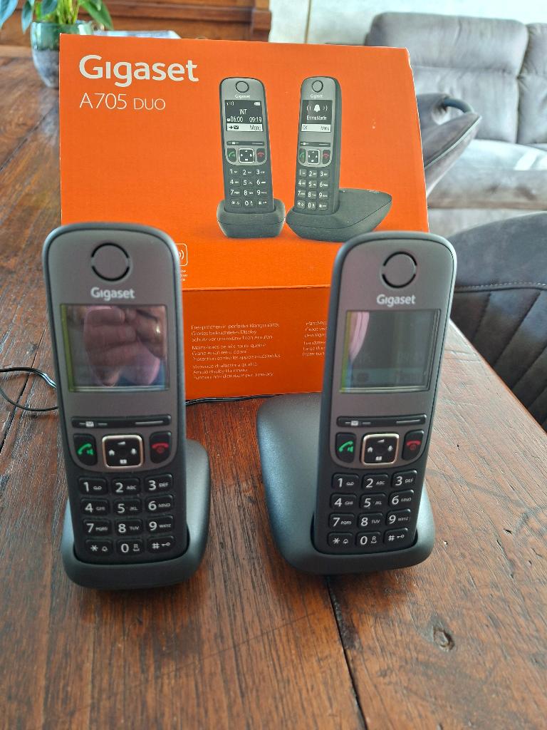 Gigaset A705 duo zwart, Ophalen, Zo goed als nieuw, 2 handsets