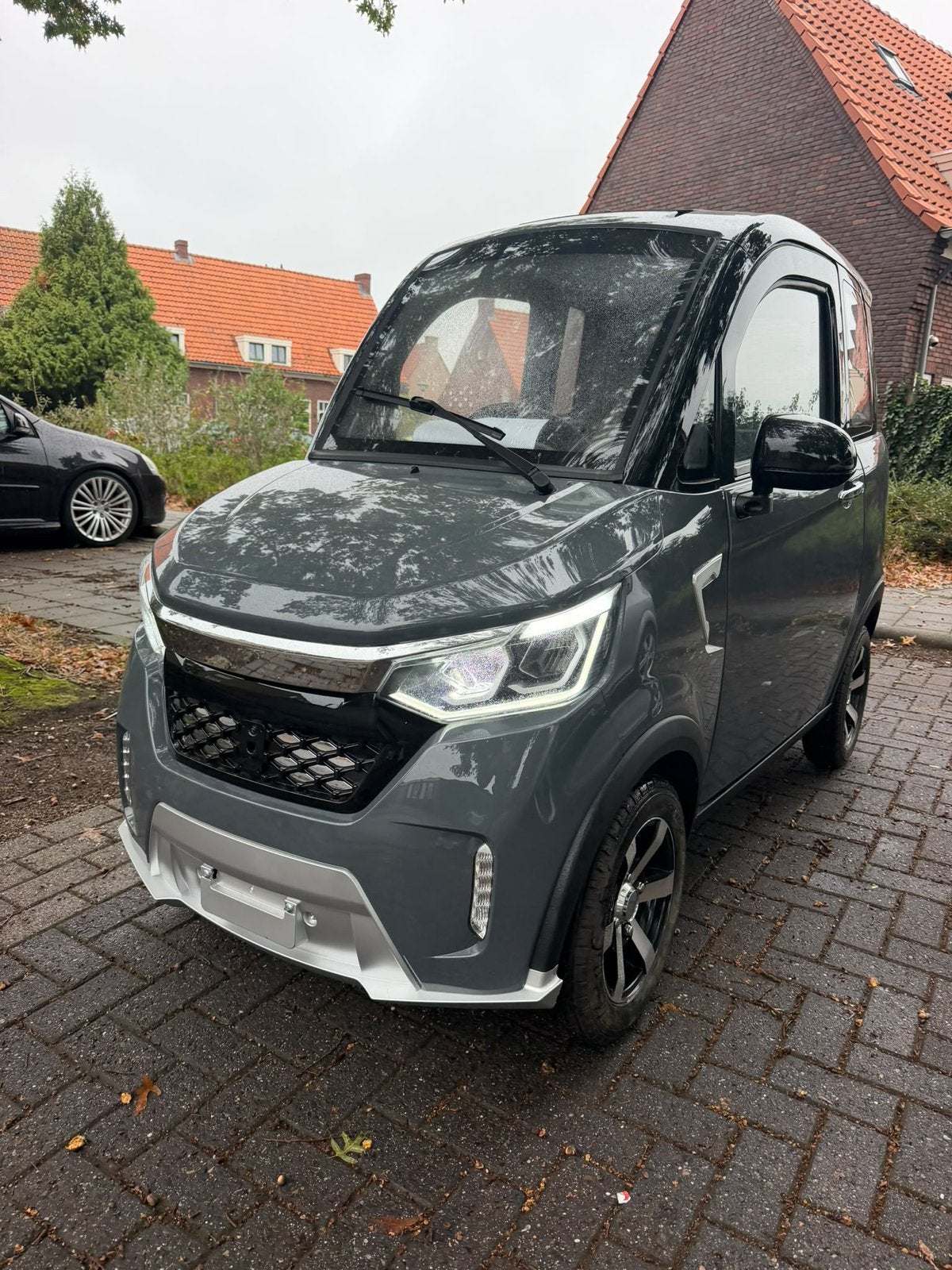Thogo overdekte scootmobiel splinternieuw met garantie, Zo goed als nieuw, 16 km/u of meer, 46 km of meer, Ophalen