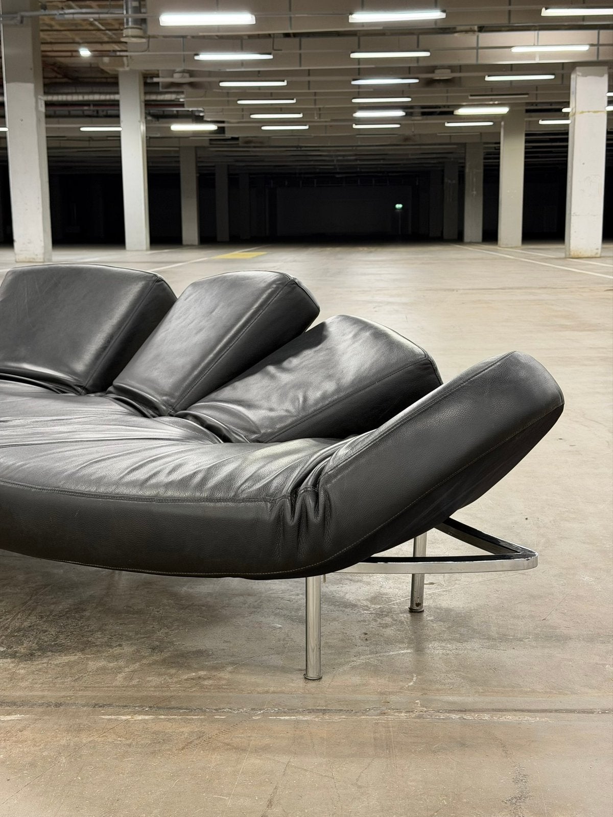 Edra Flap Sofa | Zwart Leer | NIEUWSTAAT + Garantie, Huis en Inrichting, 250 tot 300 cm, Ophalen of Verzenden, Zo goed als nieuw