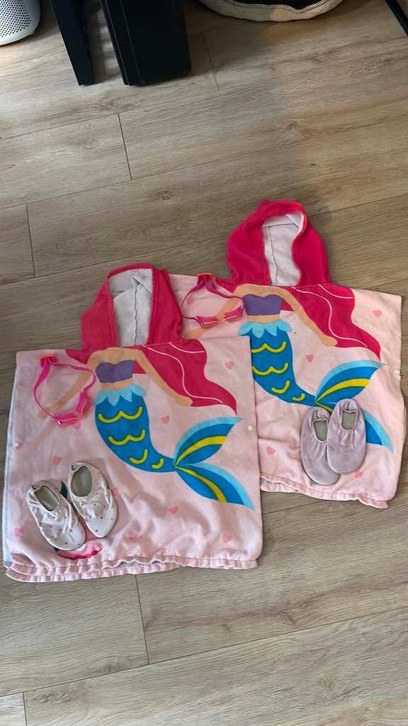 zwemsetje meisje - poncho slipstop duikbril, Ophalen, Zo goed als nieuw, Meisje, Bikiniset