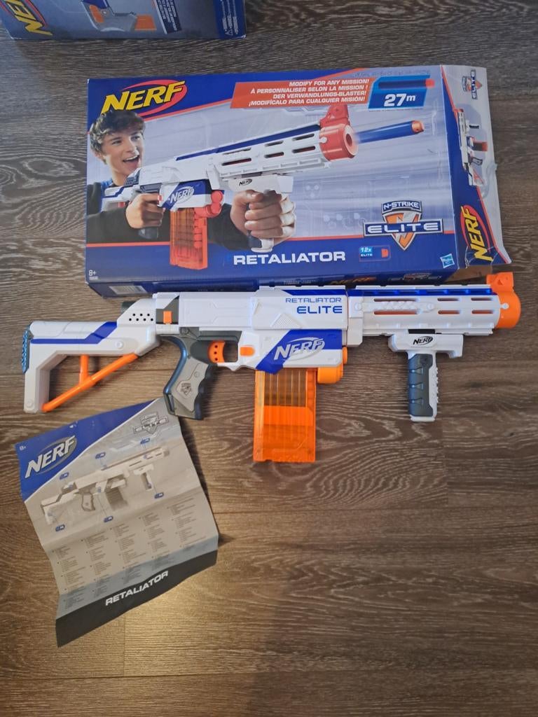 Nerf Retaliator Elite met 12 darts en in originele doos, Ophalen of Verzenden, Gebruikt