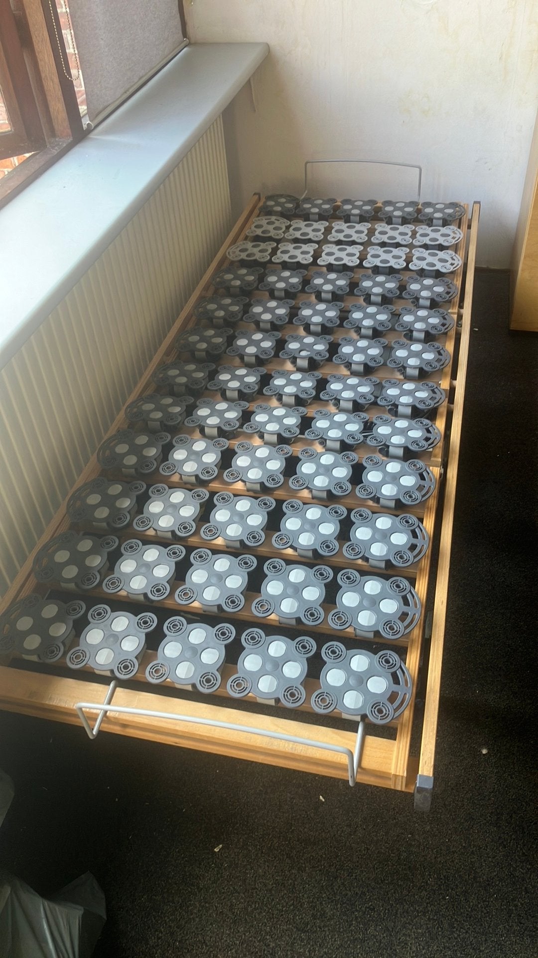 Bed - dewert een-persoonsbed - zsm weg, Ophalen, 90 cm, Eenpersoons, 210 cm