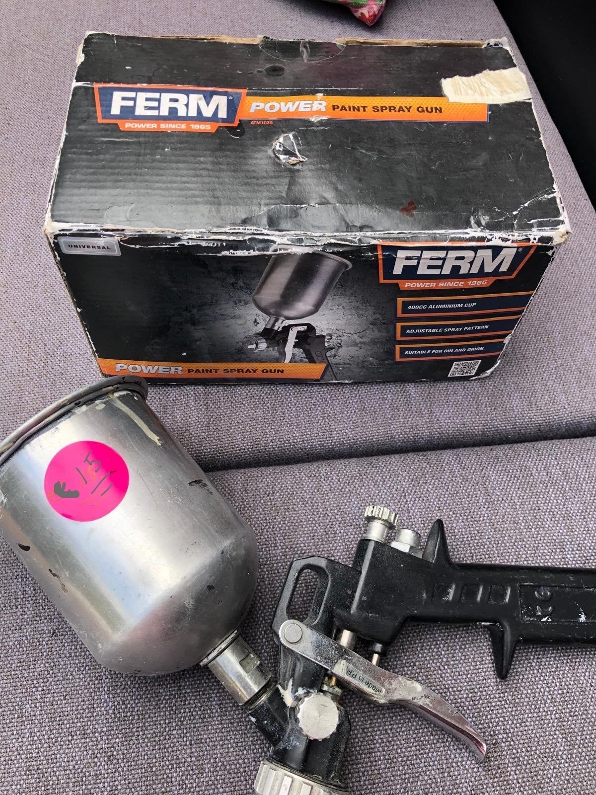 Ferm Power Verfspuitpistool met Aluminium Cup, Ophalen of Verzenden, Gebruikt, Verfspuit of Verfpomp