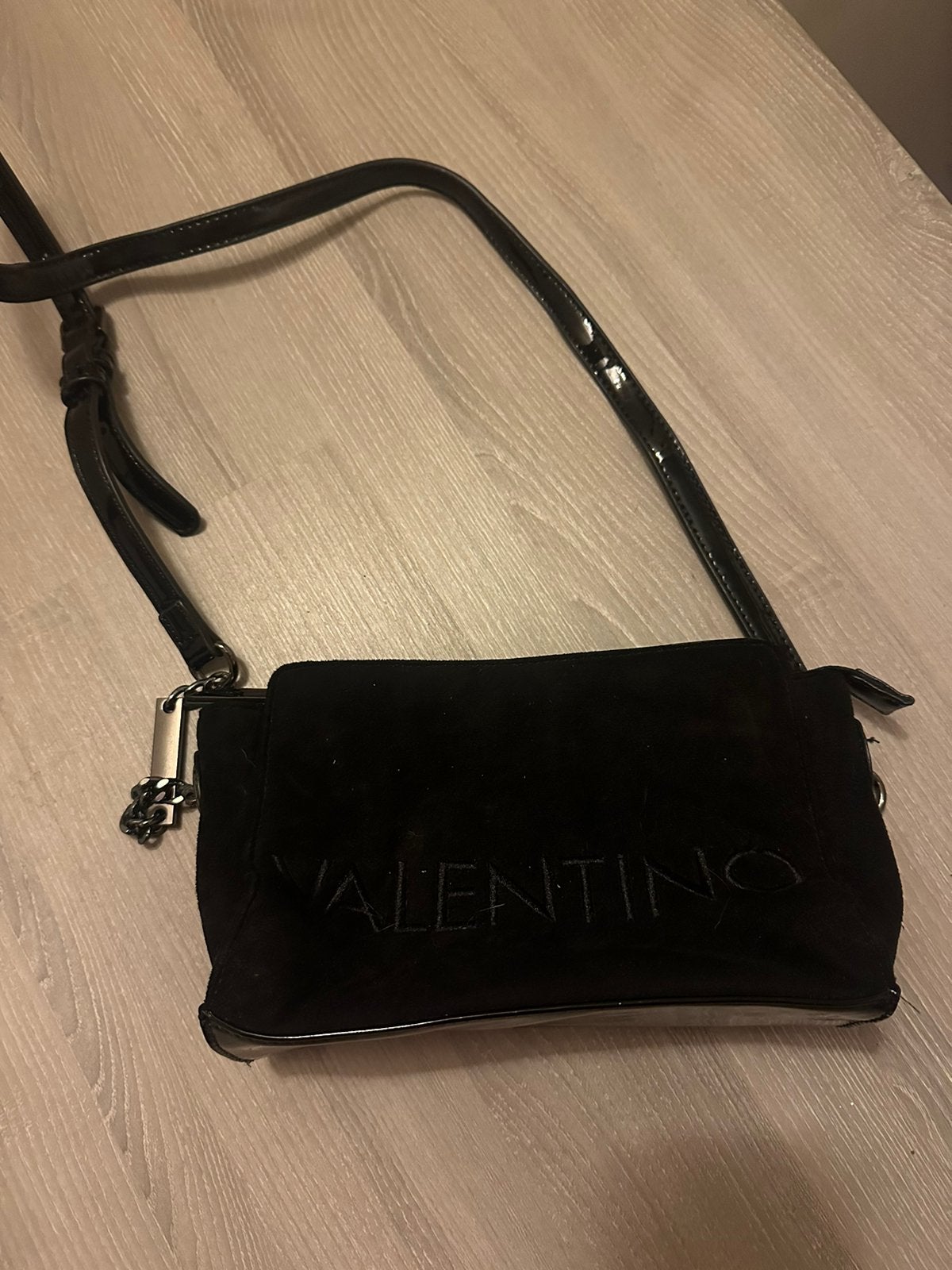 Valentino tasje, Ophalen of Verzenden, Zo goed als nieuw, Zwart, Schoudertasje