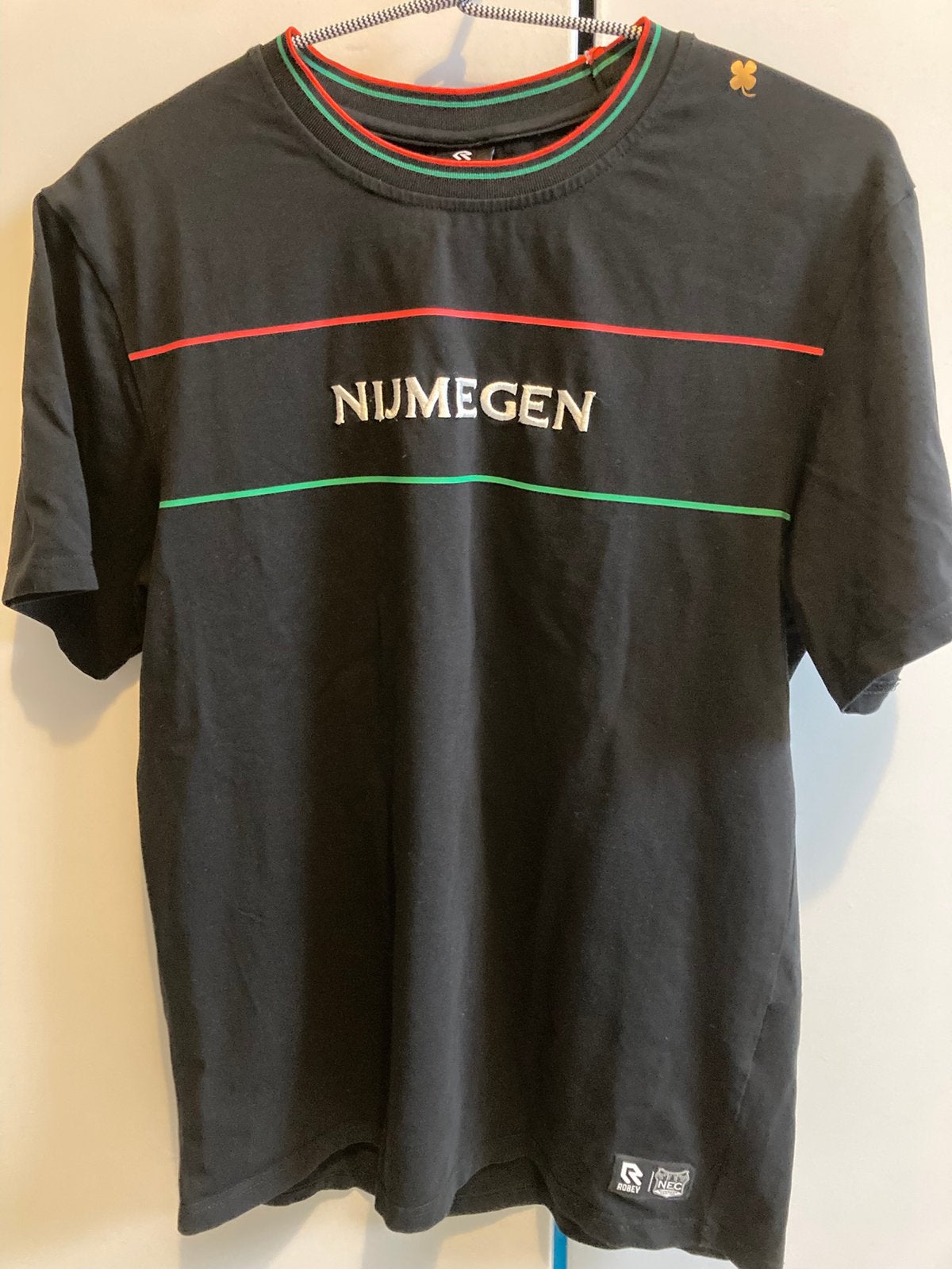 NEC Nijmegen shirt S zwart, Ophalen, Zo goed als nieuw, Maat 46 (S) of kleiner, Zwart