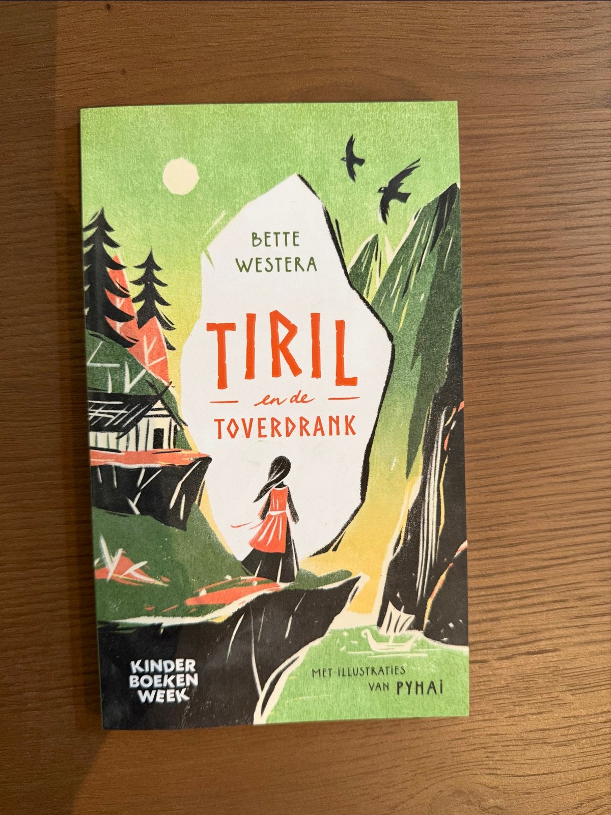 Tiril en de Toverdrank - Bette Westera (Kinderboekenweek), Ophalen of Verzenden, Zo goed als nieuw, Fictie algemeen