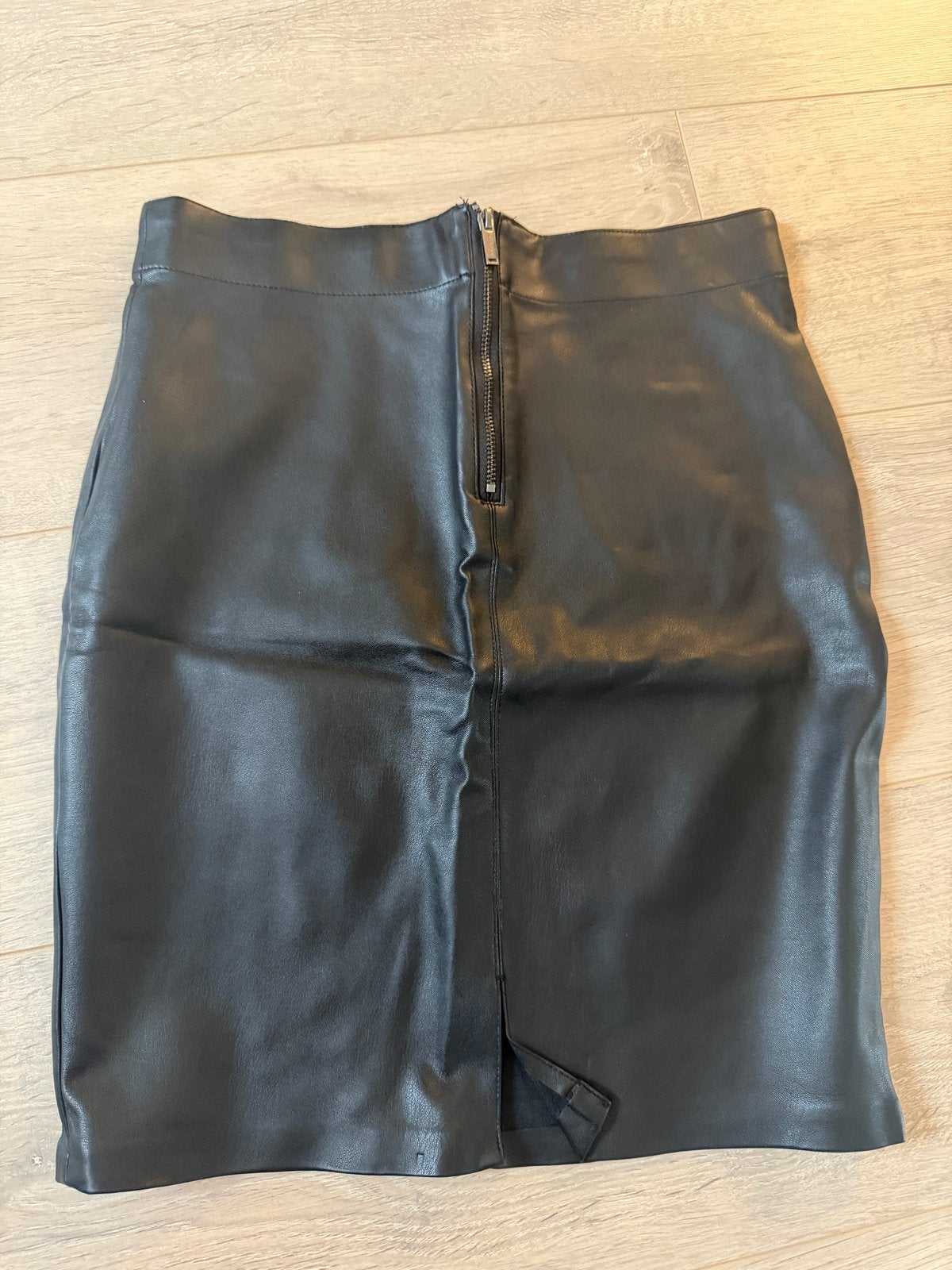 Costes Basic Zwart Imitatie Leren Rokje Maat XS, Zwart, Ophalen of Verzenden, Zo goed als nieuw, Maat 34 (XS) of kleiner