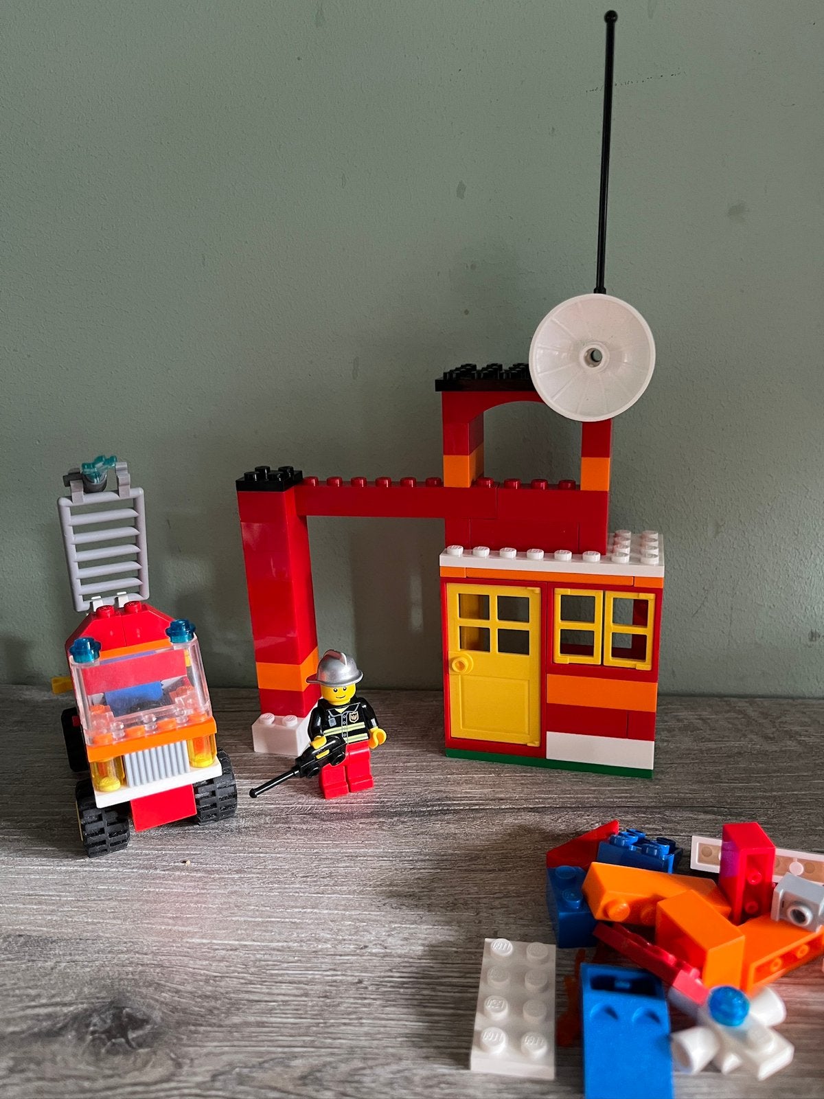 Lego 6191 fire fighter building set met instructie, Kinderen en Baby's, Speelgoed | Duplo en Lego, Compleet, Overige thema's, Lego