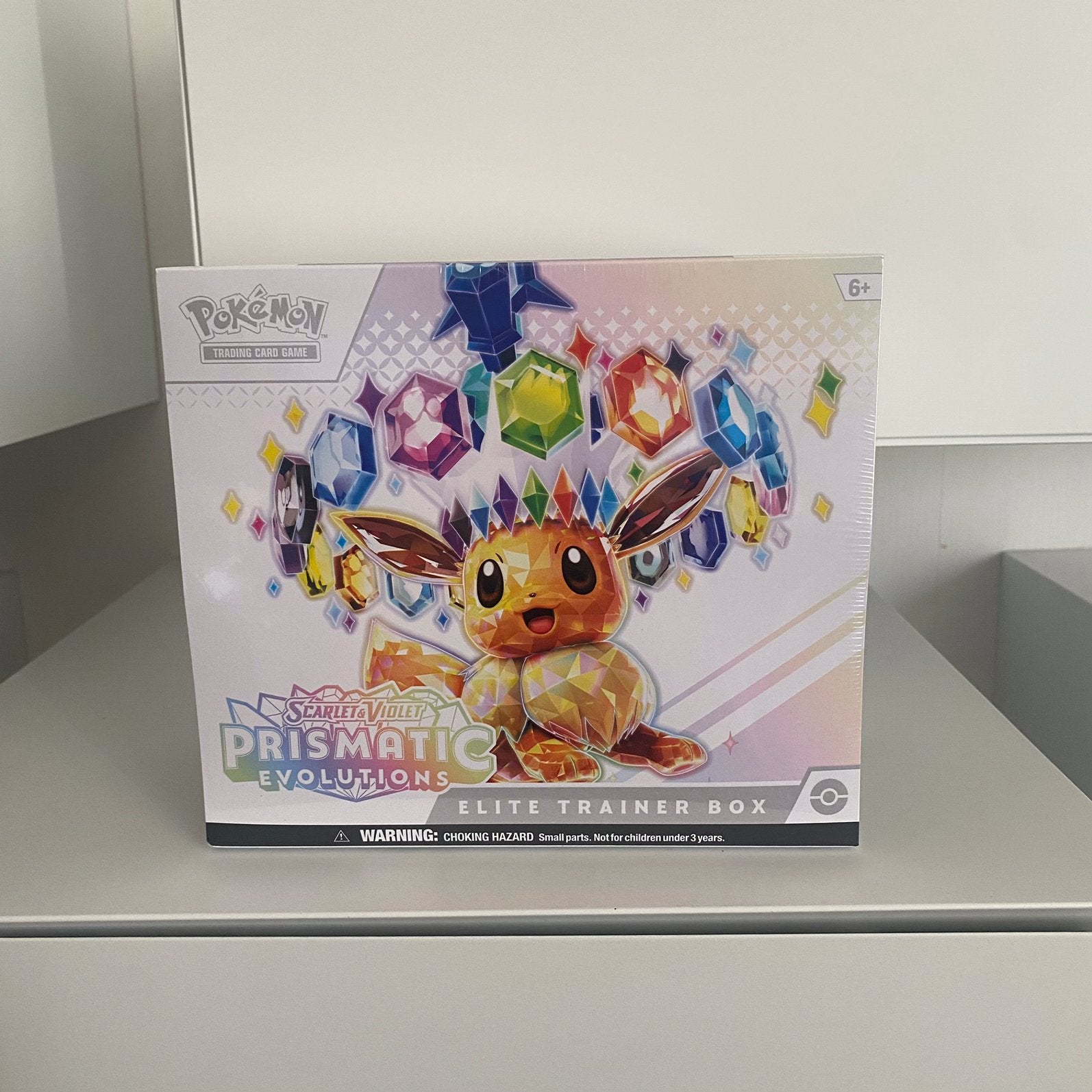Prismatic evolutions ETB | meer beschikbaar |, Ophalen of Verzenden, Nieuw, Boosterbox, Foil