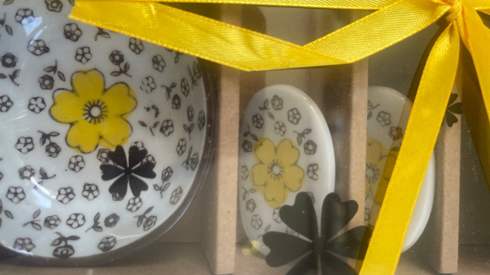 Sushi set met stokjes en schaaltjes - Nieuw, Aziatisch, Keramiek, Nieuw, Ophalen of Verzenden