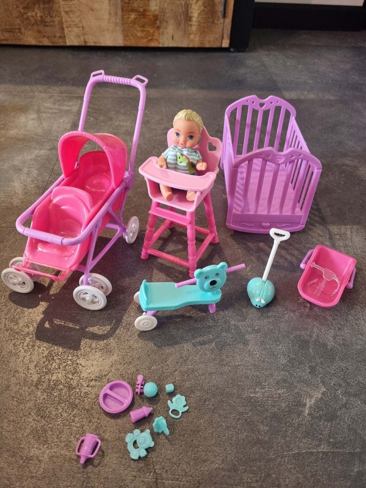 Steffi Babyworld Spulletjes: Pop, Kinderwagen ed, Ophalen of Verzenden, Gebruikt, Babypop