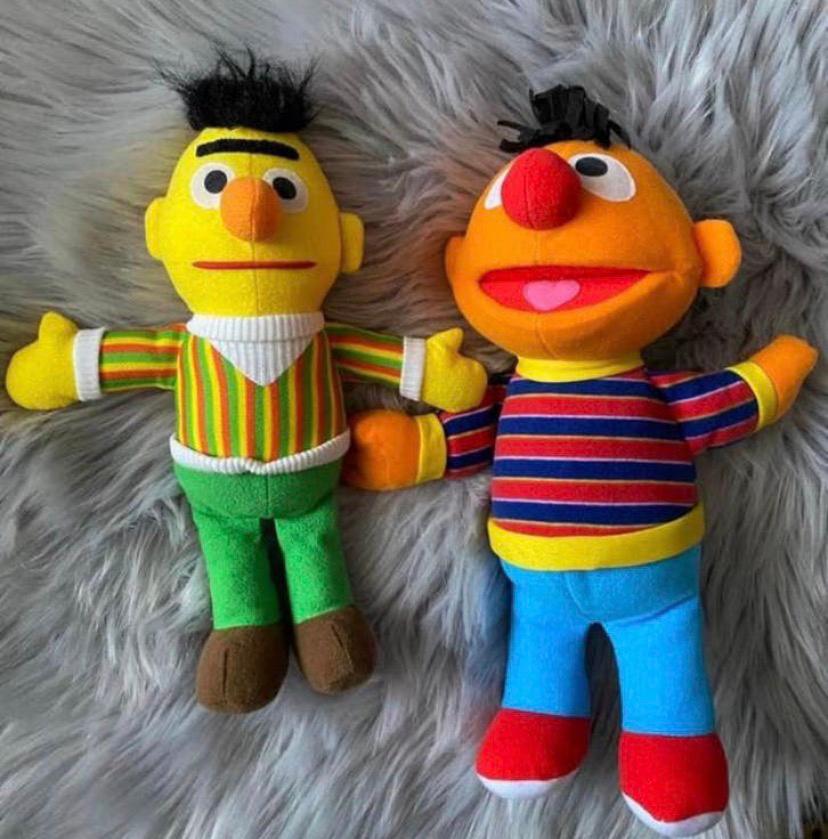 Bert en ernie knuffels, Verzenden, Zo goed als nieuw, Overige typen