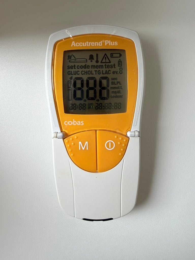 Roche Accutrend Plus meter  lactaat, cholesterol, glucose, Ophalen of Verzenden, Nieuw