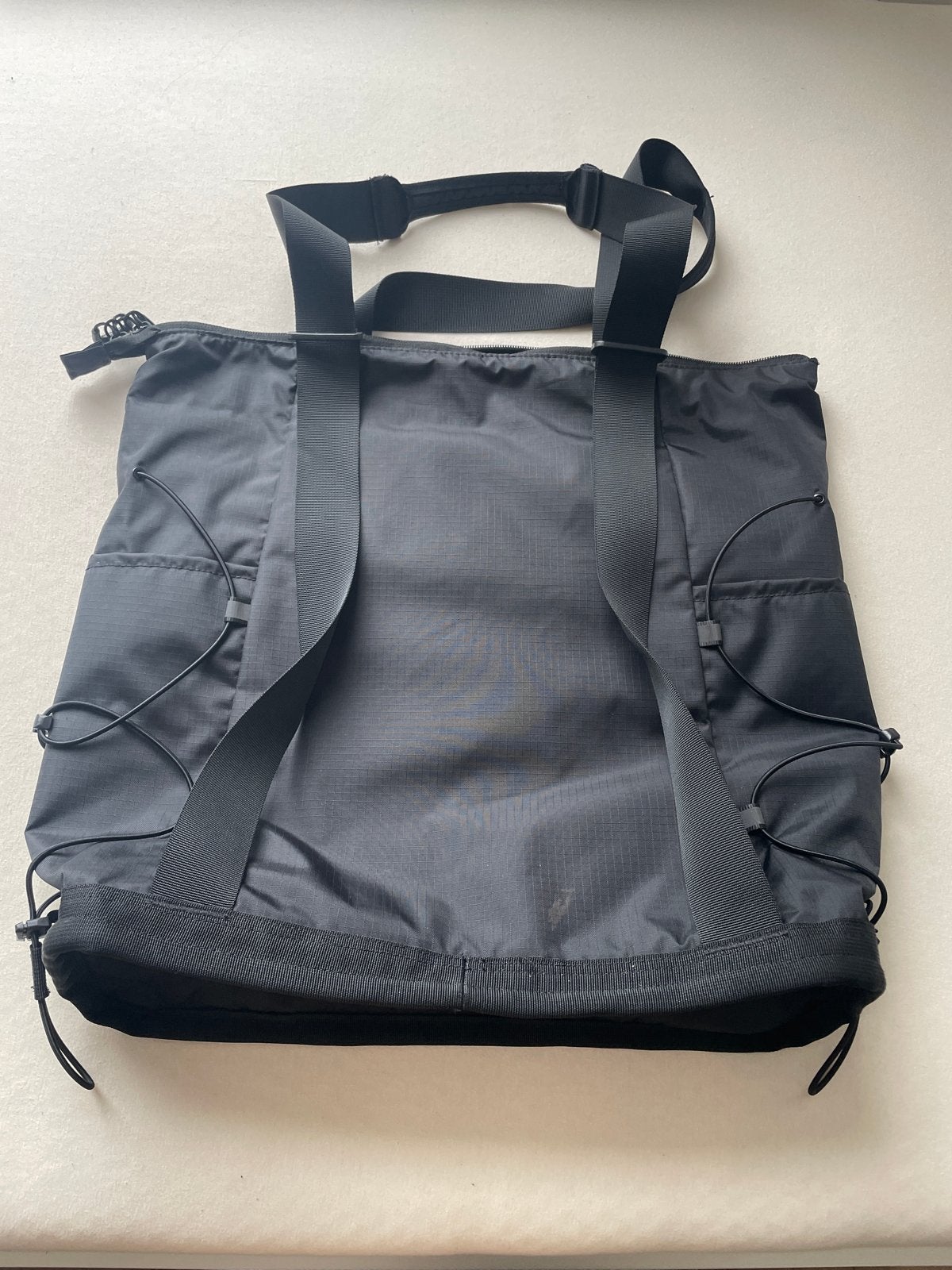 The North Face Tote Rugzak - Zwart, Zo goed als nieuw, Overige merken, 25 tot 40 cm, Nieuw, Ophalen of Verzenden