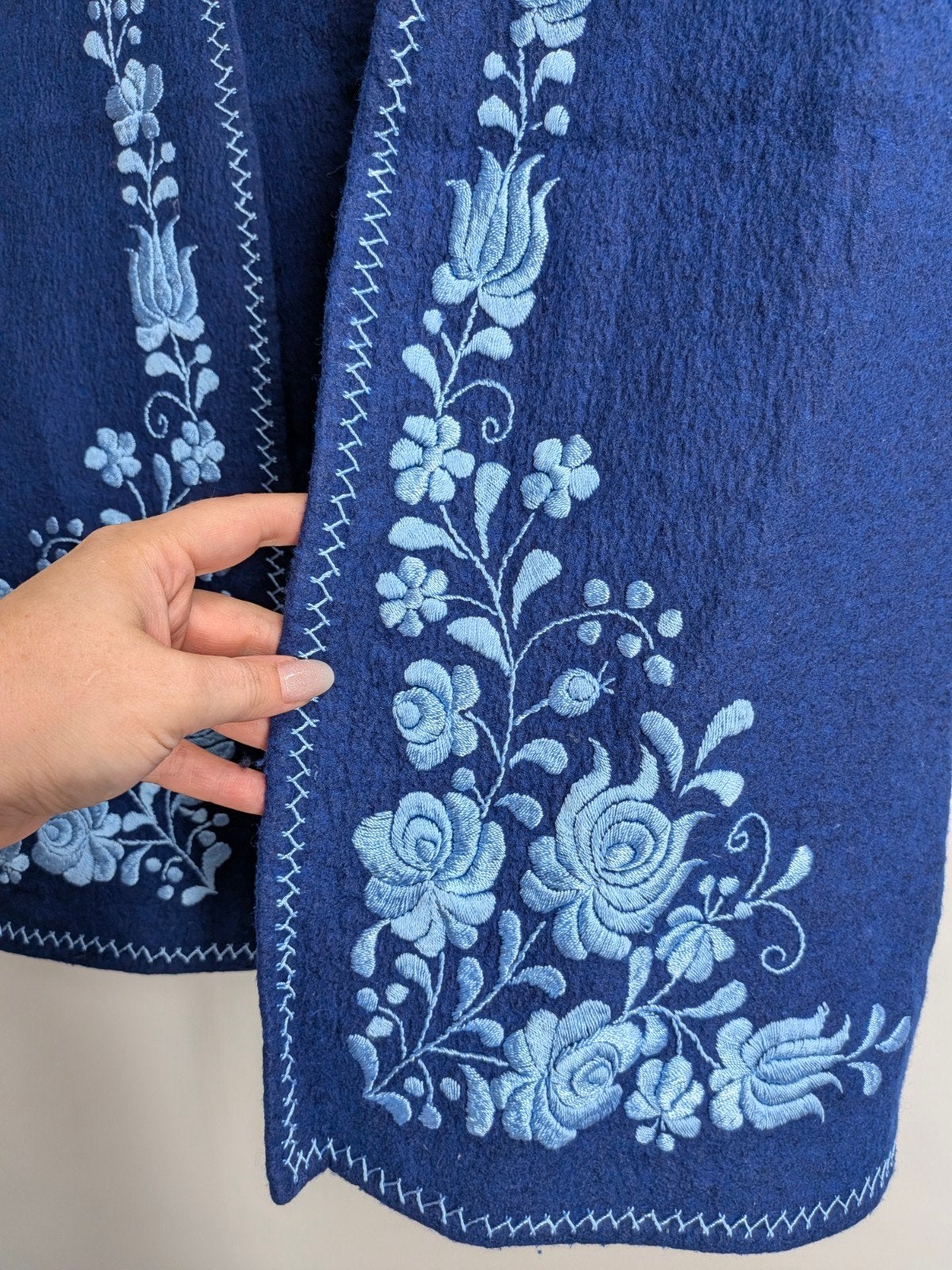 Vintage gilet kobalt blauw gebloemd maat S-L (3554*), Maat 38/40 (M), Vintage boutique, Vintage boutique, Ophalen of Verzenden