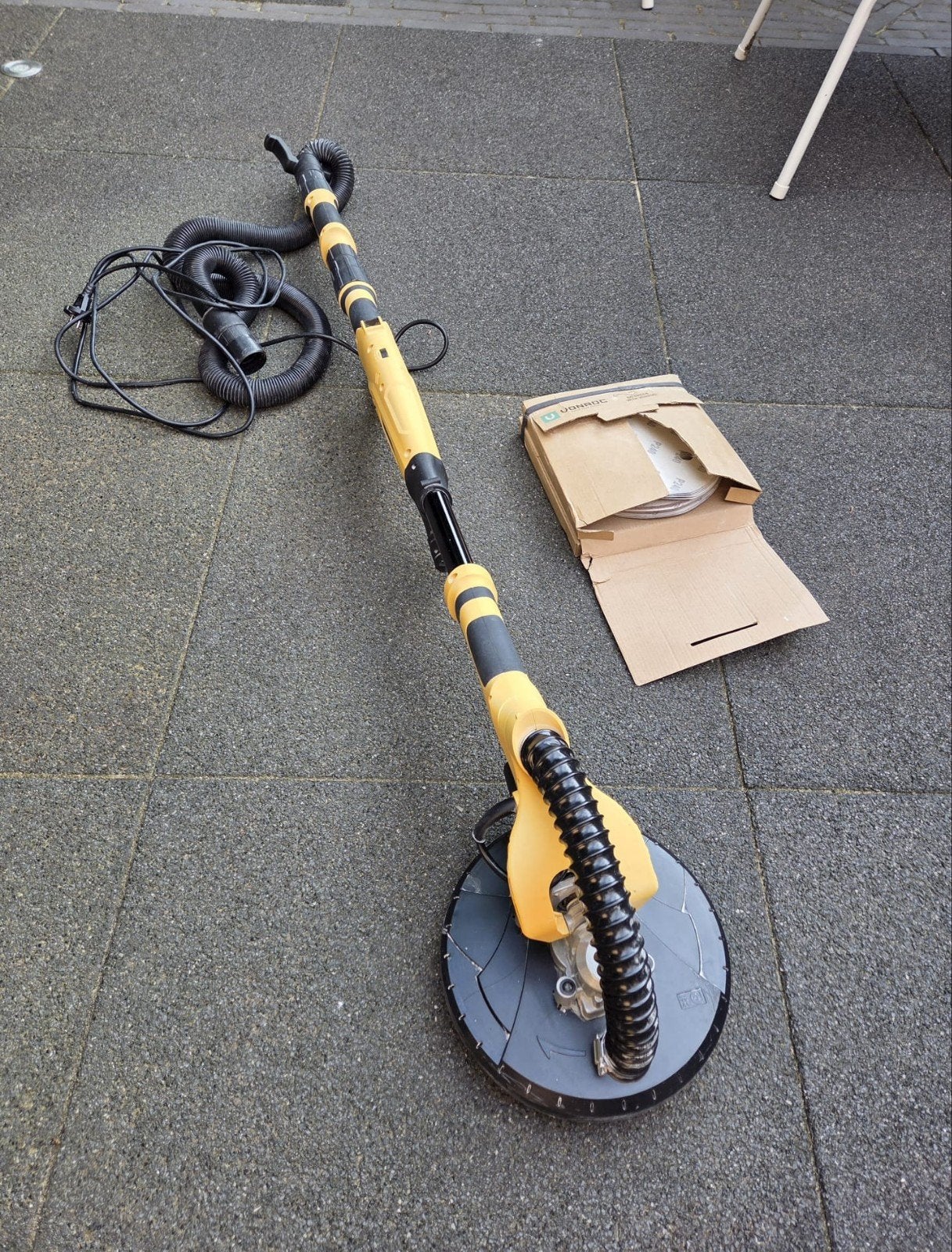 Powerplus wandschuurmachine, Ophalen of Verzenden, Zo goed als nieuw, Minder dan 600 watt, Vlakschuurmachine