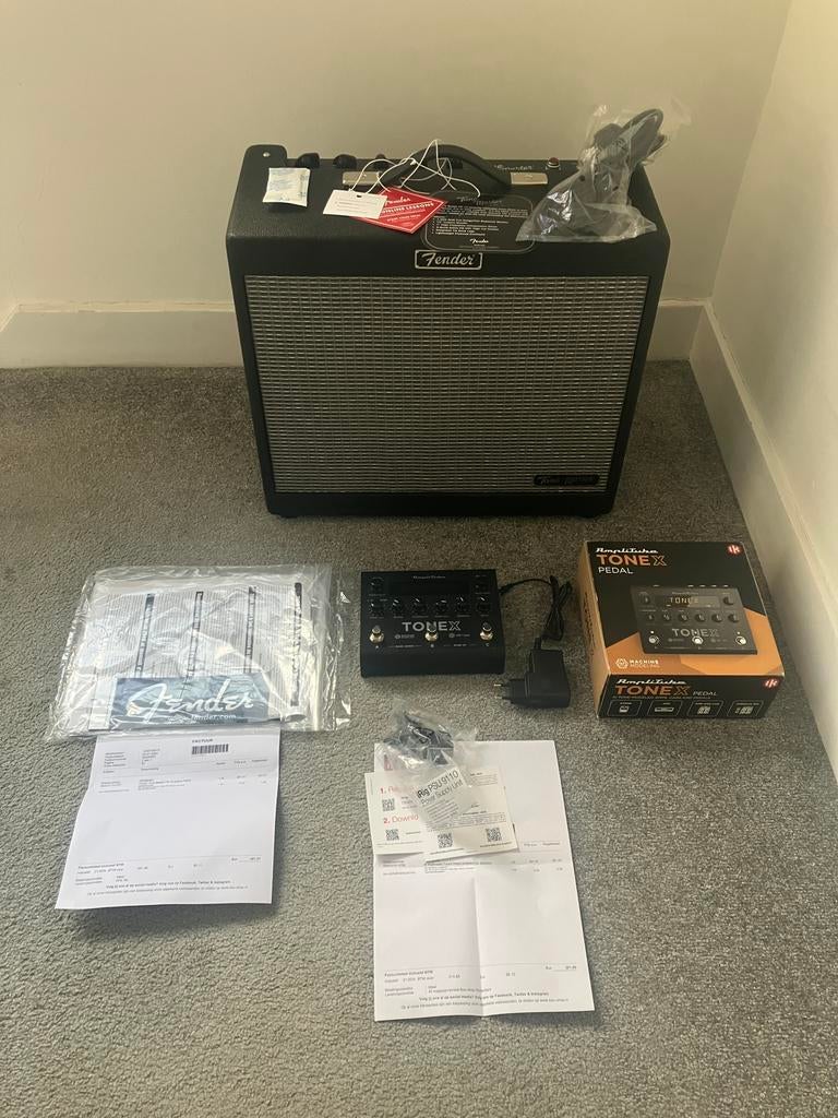 Fender Tonemaster FR10 nieuwste versie+Tonex pedal als nieuw, Muziek en Instrumenten, Versterkers | Bas en Gitaar, Ophalen, Zo goed als nieuw