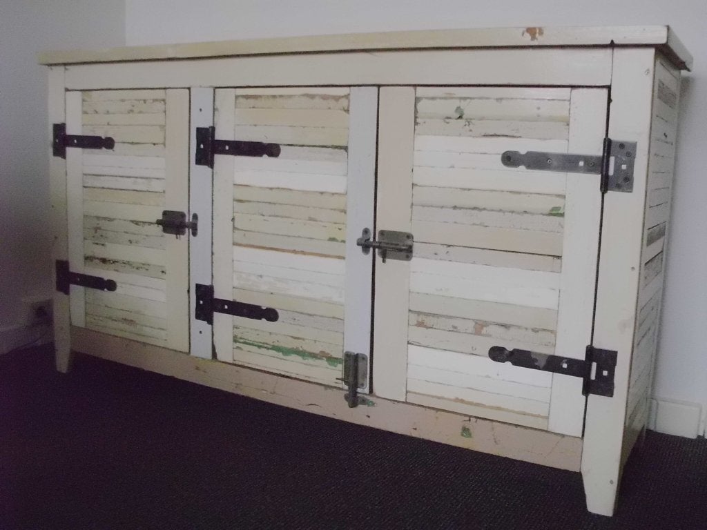 Te koop: groot en fraai dressoir van sloophout, 25 jaar oud!, 200 cm of meer, 25 tot 50 cm, Sloophout, Ophalen
