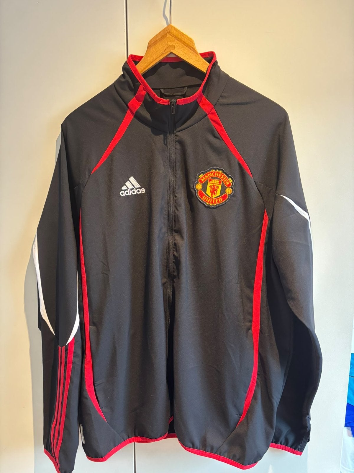 Adidas Manchester United Trainingsjack Zwart/Rood XL, Kleding | Heren, Zwart, Maat 56/58 (XL), Ophalen of Verzenden, Zo goed als nieuw