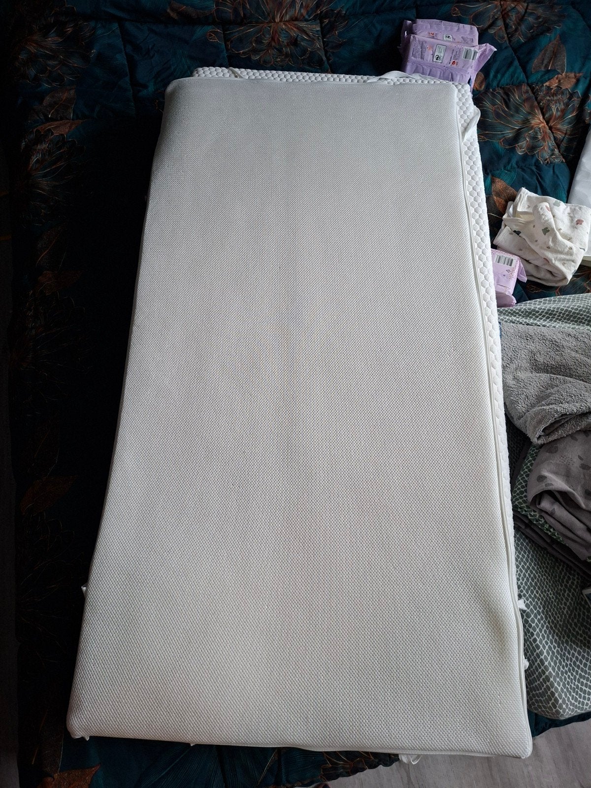 Aerosleep matras en topper voor ledikant, Kinderen en Baby's, Kinderkamer | Beddengoed, Ophalen, Jongetje of Meisje, Matrasbeschermer