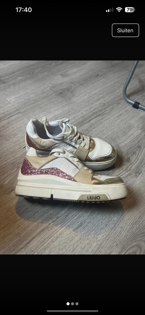 Liu-jo schoenen 40, Kleding | Dames, Schoenen, Zwart, Ophalen of Verzenden, Sneakers of Gympen, Zo goed als nieuw