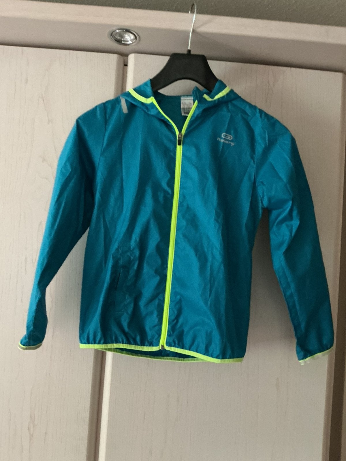 Regenjasje voor 8 jarige, Ophalen of Verzenden, Gebruikt, Jongen of Meisje, Jas