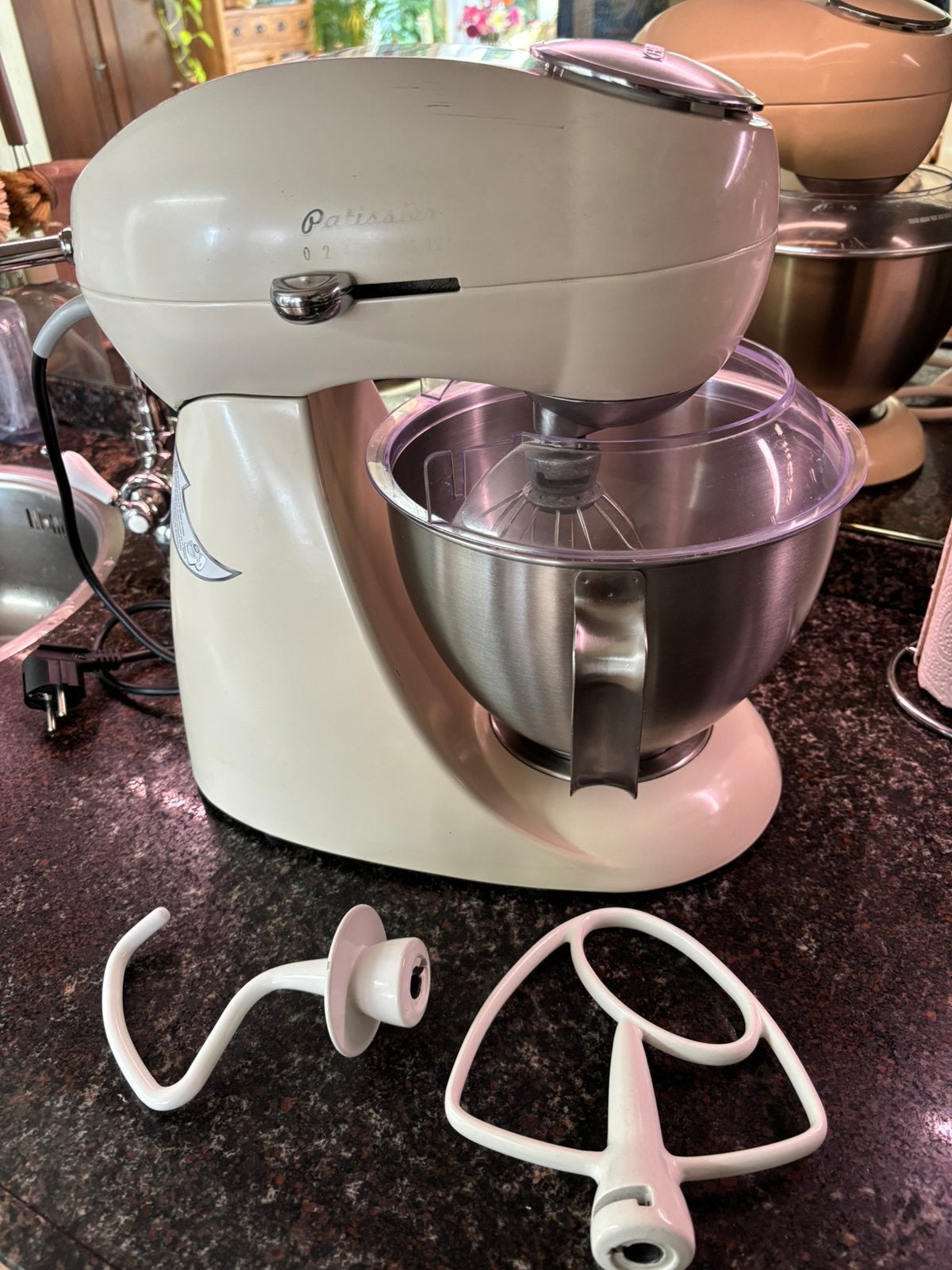 Kenwood Patissier MX270 keukenmachine, 4 liter of meer, Ophalen of Verzenden, Gebruikt, 3 snelheden of meer
