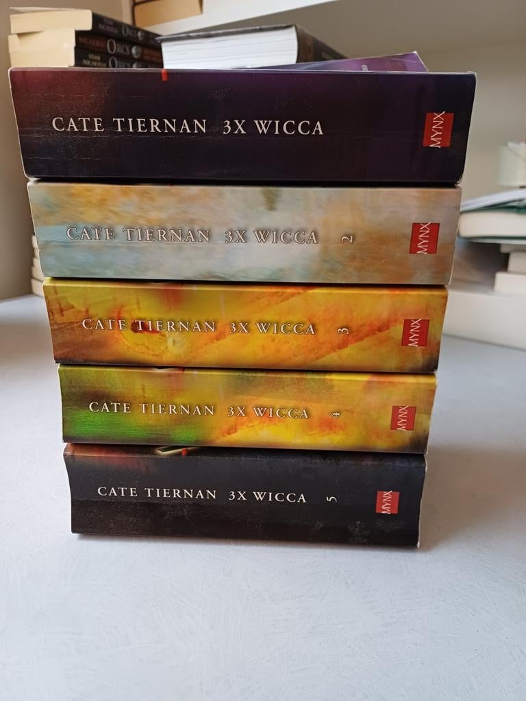 Wicca complete serie, Ophalen of Verzenden