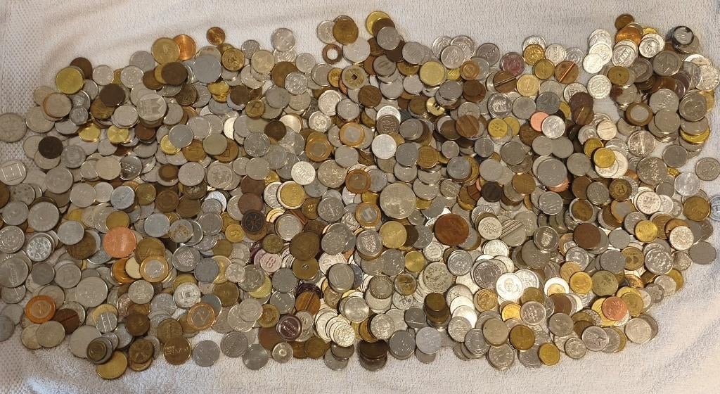 8 kg penningen, medailles, herdenkingsmunten etc a4, Ophalen of Verzenden, Overige materialen, Buitenland