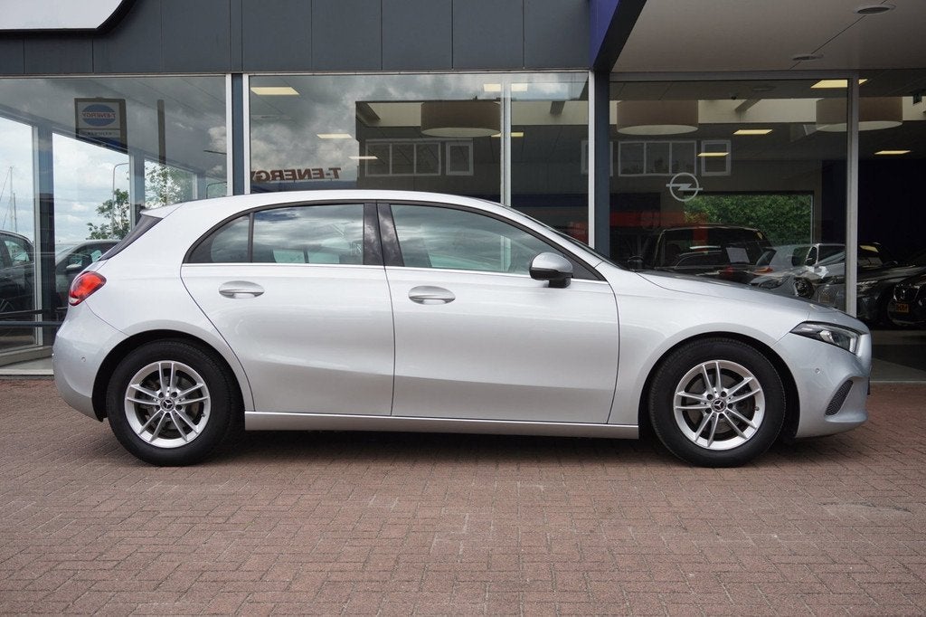 Mercedes-Benz A-klasse 160 Advantage | 29.000KM | Handgescha, Auto's, Mercedes-Benz, Stof, Gebruikt, Euro 6, 4 cilinders