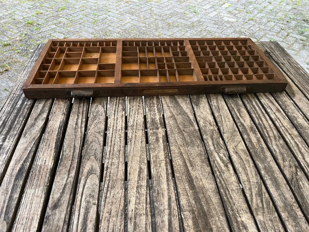 Antieke letterkast | letterbak N. Teterode, Huis en Inrichting, Ophalen, ;, Gebruikt, 33 cm