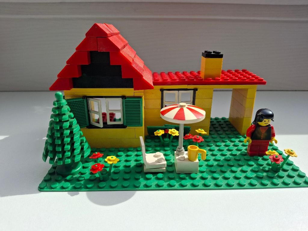 Lego 6365 Summer Cottage 1985, Kinderen en Baby's, Speelgoed | Duplo en Lego, Ophalen of Verzenden, Gebruikt