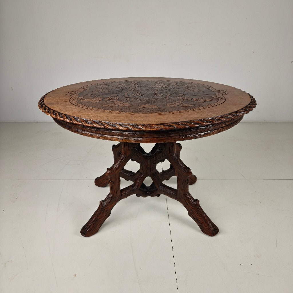 Eettafel in Zwarte Woud-stijl door Horrix – circa 1880, Antiek en Kunst, Ophalen of Verzenden