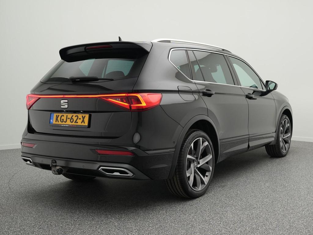SEAT Tarraco 1.4 TSI e-Hybrid 245pk PHEV FR Business Intense, Stof, 4 cilinders, Zwart, Hybride Elektrisch/Benzine