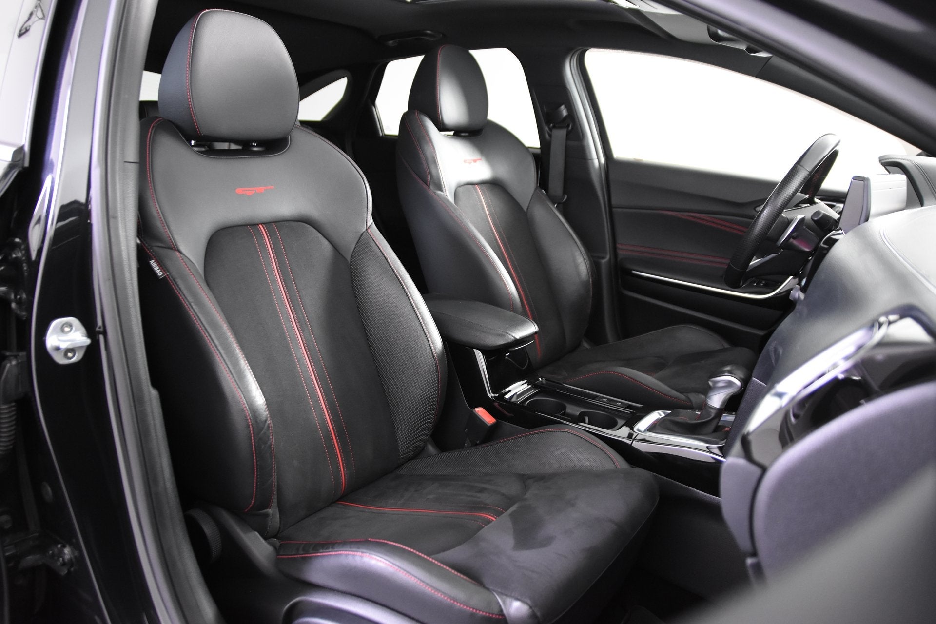 Kia ProCeed 1.6 T-GDI GT *Full-options*, Lichtsensor, 15 km/l, Gebruikt, Zwart