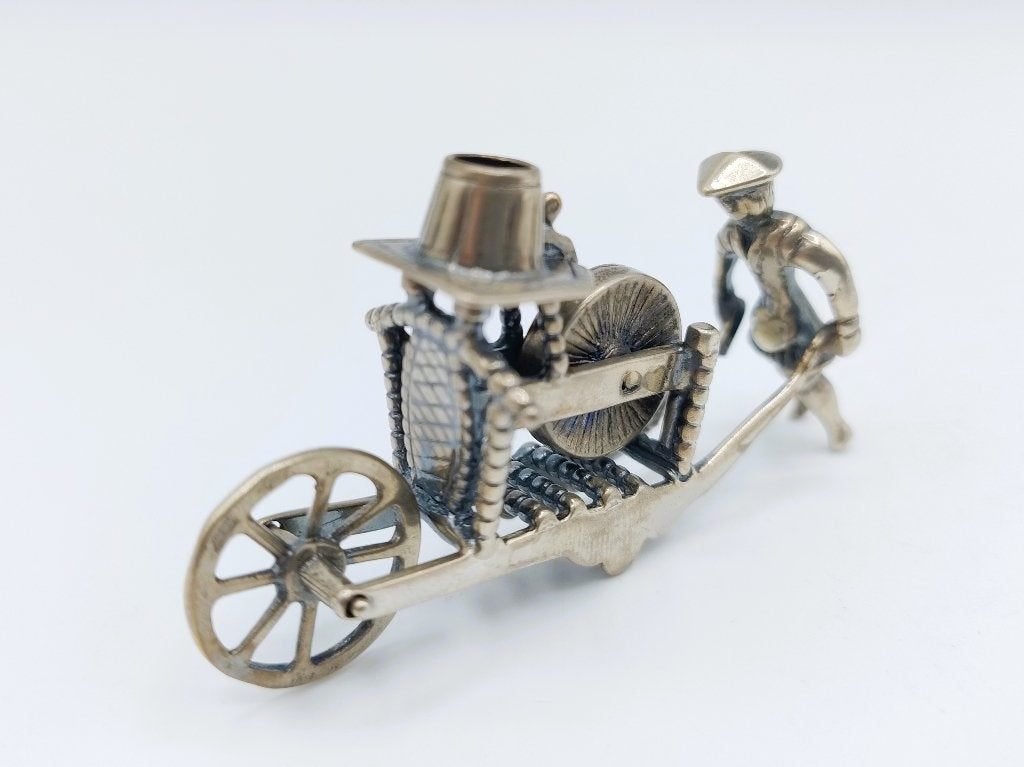 Zilveren miniatuur scharenslijper, J. Weeda, Haarlem, ca1980