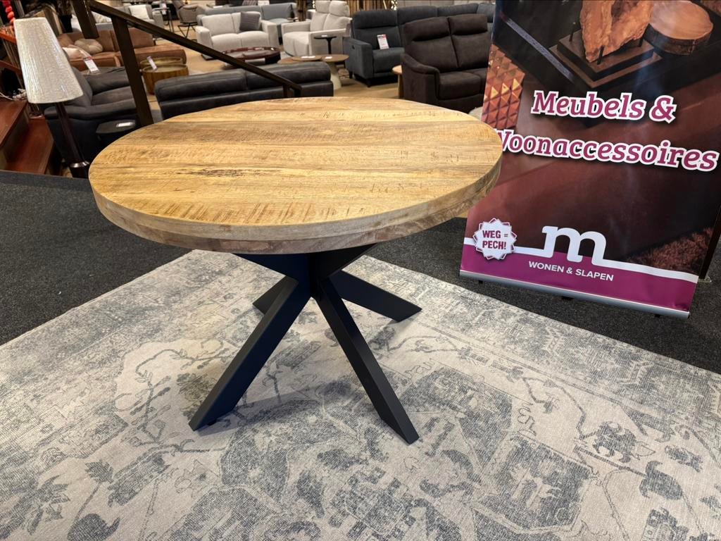Foto 2 van Eettafel rond 120cm met spinpoot Direct/leverbaar E-1945