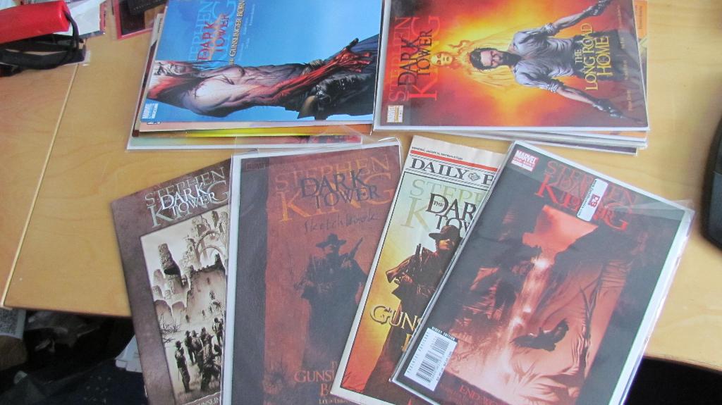 Dark Tower limited serie 1&2 + 4 specials Stephen King comic, Boeken, Strips | Comics, Amerika, Stephen King, Complete serie of reeks